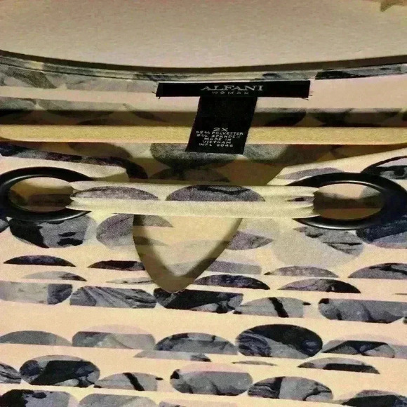 ALFANI WOMAN 2X Sleeveless Top #171 - Picture 7 of 7